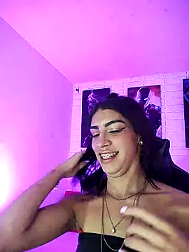 Snapshot of Alahia_Rodriguez chatting on 02.22.25 Alahia Rodriguez online show from 02.22.25