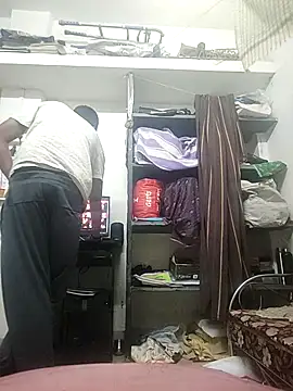 Snapshot of samlord261 chatting on 10.30.25 samlord261 online show from 10.30.25