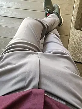 Snapshot of samlord261 chatting on 11.04.25 samlord261 online show from 11.04.25