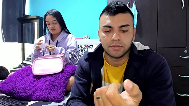 Snapshot of 2ScarletandRyan8 chatting on 10.01.25 2ScarletandRyan8 online show from 10.01.25