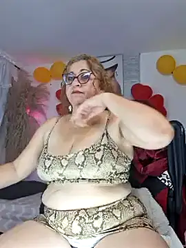 evelin hott online show from 01.25.25