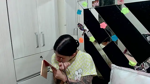 katery wok11 online show from 03.14.26