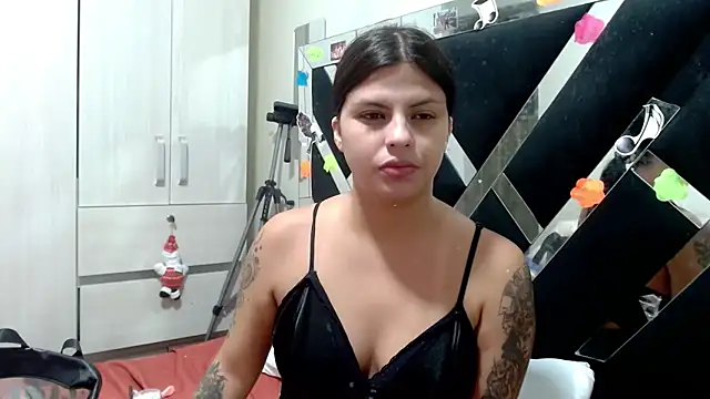 Snapshot of katery_wok11 chatting on 05.18.26 katery wok11 online show from 05.18.26