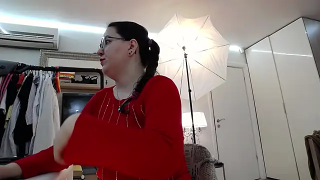 ILoveToFeelU online show from 03.17.25