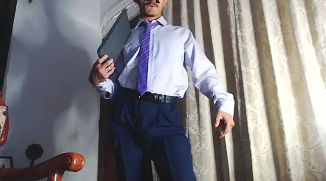 HomeAloneK online show from 01.10.25