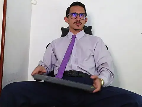 HomeAloneK online show from 01.15.26