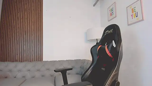 Snapshot of liam_collins21 chatting on 10.16.25 liam collins21 online show from 10.16.25