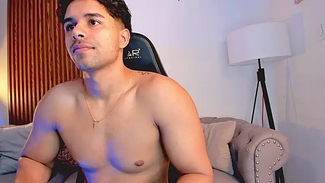 Snapshot of liam_collins21 chatting on 11.07.25 liam collins21 online show from 11.07.25