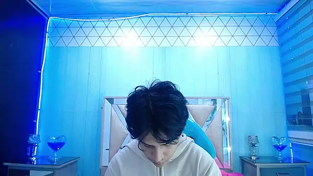 alex 477 online show from 10.31.25