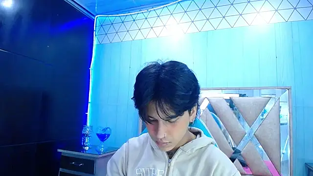 alex 477 online show from 11.10.25