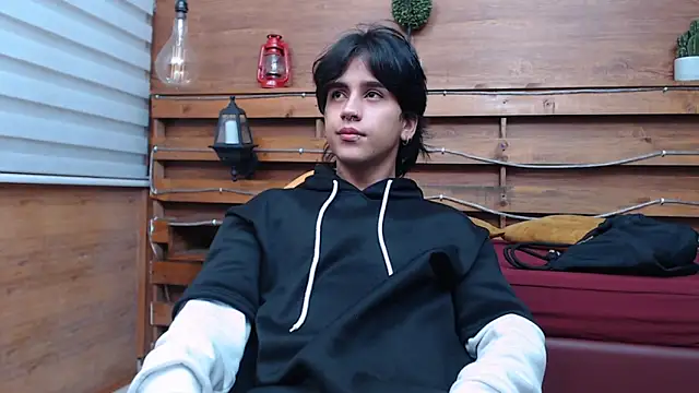 Snapshot of alex_477 chatting on 02.14.26 alex 477 online show from 02.14.26