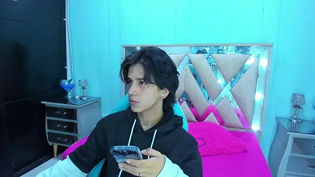 Snapshot of alex_477 chatting on 02.16.26 alex 477 online show from 02.16.26