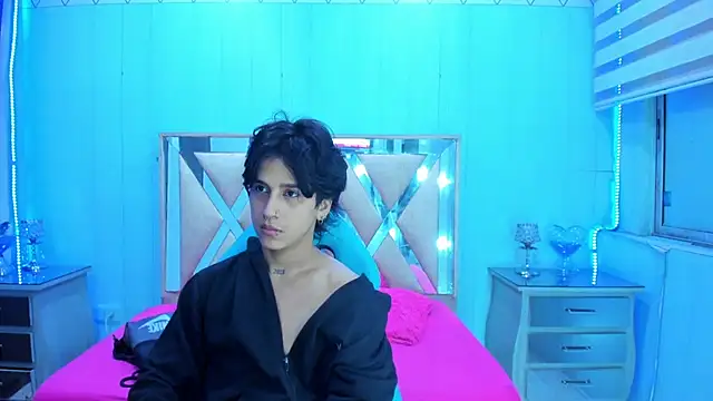 Snapshot of alex_477 chatting on 02.23.26 alex 477 online show from 02.23.26