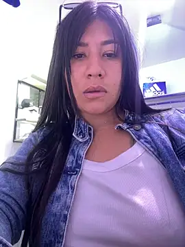 kim monti online show from 10.27.25