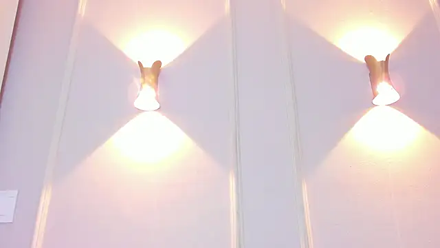 Lia walton online show from 02.05.26