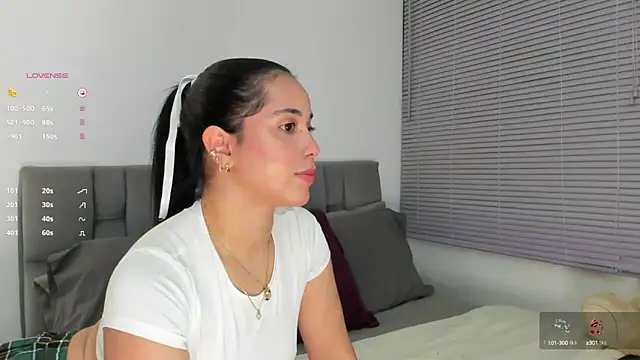 Gigi-bom online show from 10.04.25