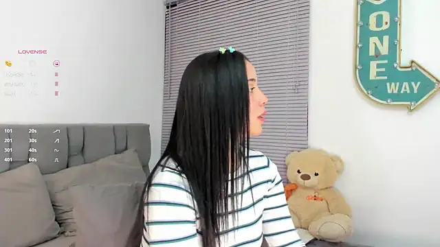 Gigi-bom online show from 10.06.25