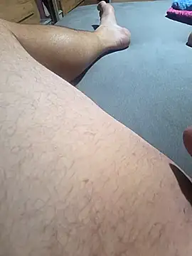 Snapshot of mezenga22 chatting on 09.17.25 mezenga22 online show from 09.17.25