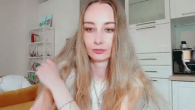 Maiami000 online show from 04.14.26