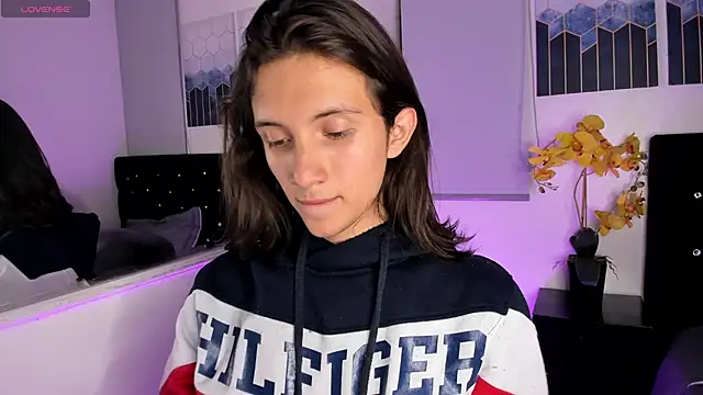 Snapshot of Feniix__ chatting on 01.07.25 Feniix online show from 01.07.25