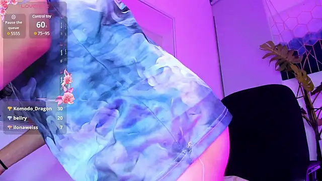 Snapshot of Feniix__ chatting on 02.19.25 Feniix online show from 02.19.25