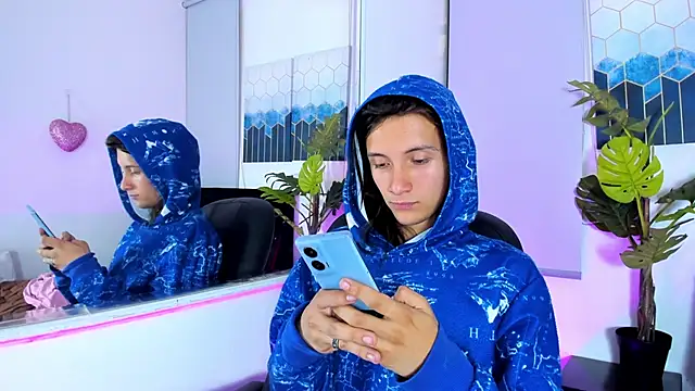 Snapshot of Feniix__ chatting on 03.13.25 Feniix online show from 03.13.25