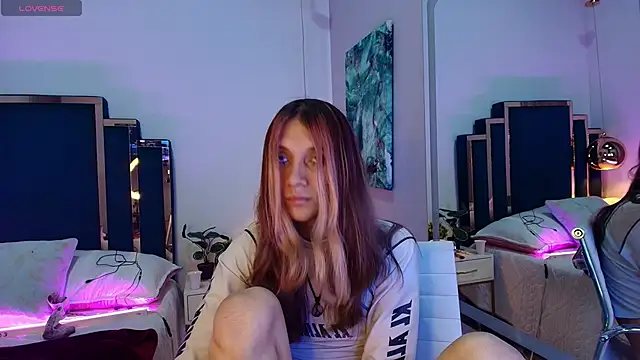 Feniix   online show from 06.04.26