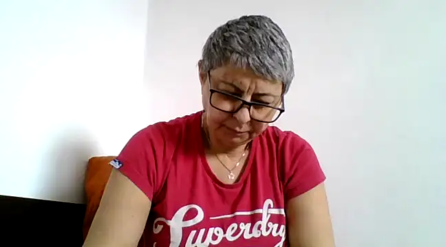 Snapshot of roseblak42 chatting on 03.17.25 roseblak42 online show from 03.17.25