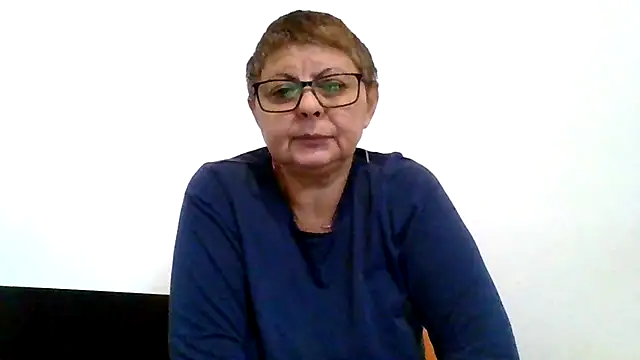 Snapshot of roseblak42 chatting on 10.09.25 roseblak42 online show from 10.09.25