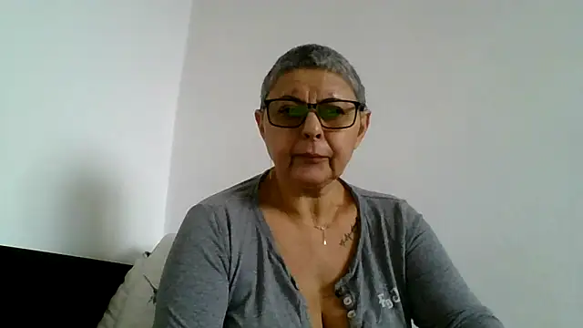 roseblak42 online show from 12.01.25