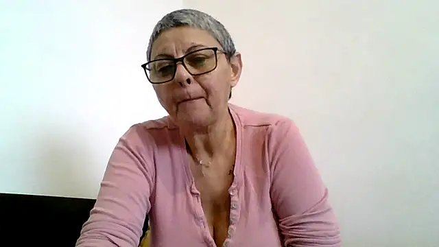 roseblak42 online show from 12.21.25