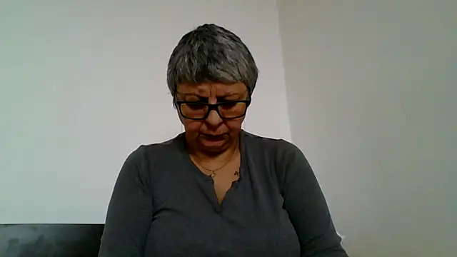 roseblak42 online show from 02.05.26