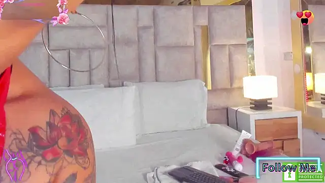 Snapshot of Miss_Abigail_ chatting on 03.07.25 Miss Abigail online show from 03.07.25