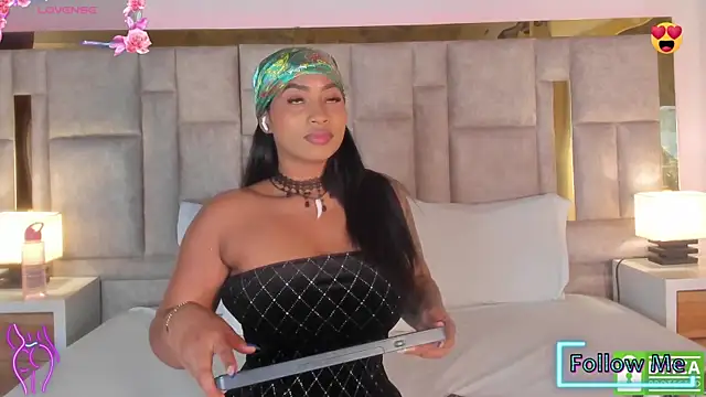 Snapshot of Miss_Abigail_ chatting on 03.08.25 Miss Abigail online show from 03.08.25