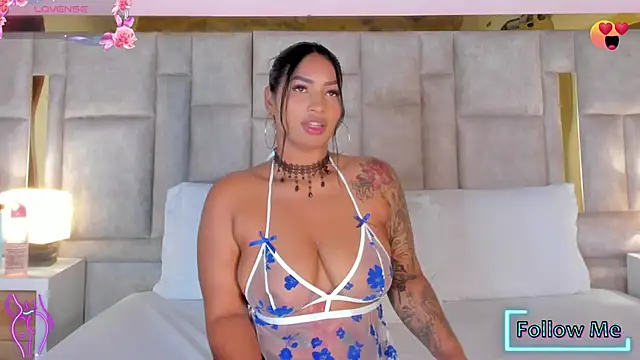 Snapshot of Miss_Abigail_ chatting on 03.19.25 Miss Abigail online show from 03.19.25