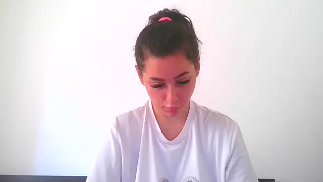 LovelyJulliette online show from 09.21.25