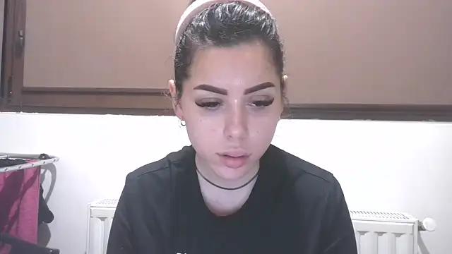 LovelyJulliette online show from 02.07.26