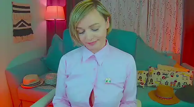 NandiSmile online show from 03.07.25