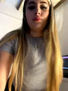 natashasweet online show from 09.23.25