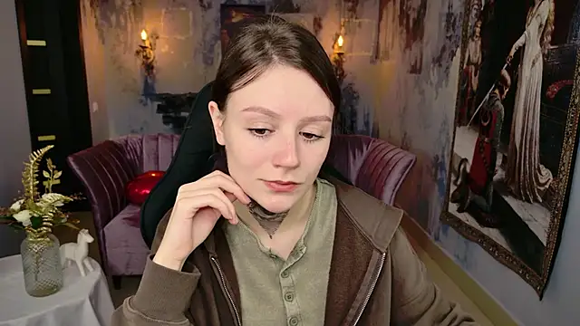 VeliraBraitberg online show from 10.19.25