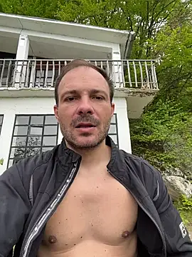 Adventurehotman online show from 05.10.26