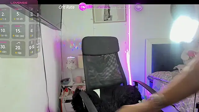 Snapshot of Jessica_79 chatting on 01.15.25 Jessica 79 online show from 01.15.25