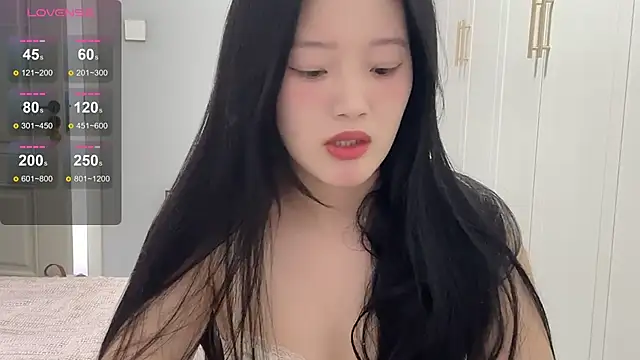 rose-u online show from 10.20.25