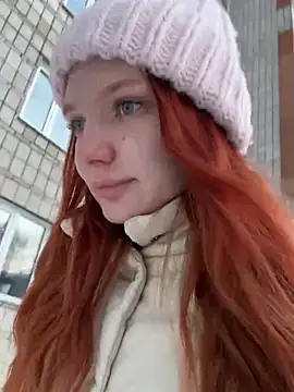 Snapshot of AmmyHot chatting on 12.23.24 AmmyHot online show from 12.23.24