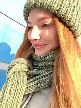 Snapshot of AmmyHot chatting on 02.18.25 AmmyHot online show from 02.18.25