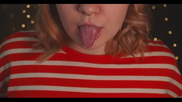 cuteamberlyyy online show from 12.13.24