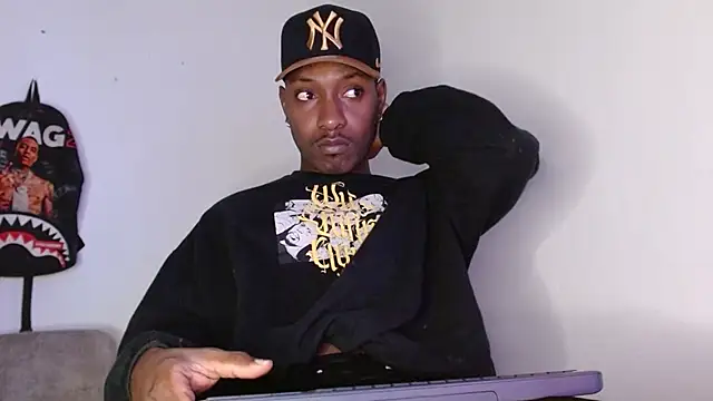 king  Black online show from 11.30.25