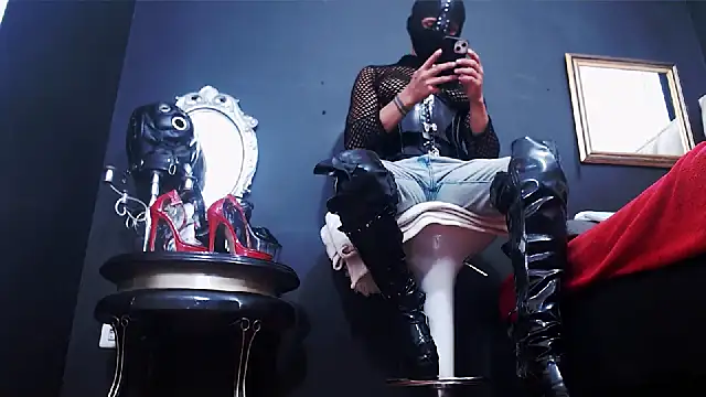 Mistress dominick online show from 03.11.25