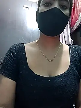 Snapshot of Kavita_ji chatting on 12.15.24 Kavita ji online show from 12.15.24