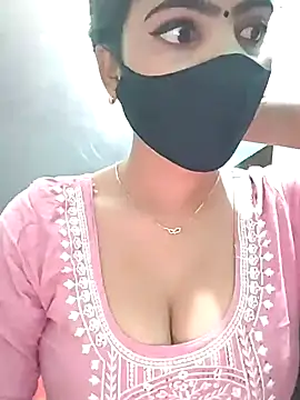 Snapshot of Kavita_ji chatting on 12.21.24 Kavita ji online show from 12.21.24